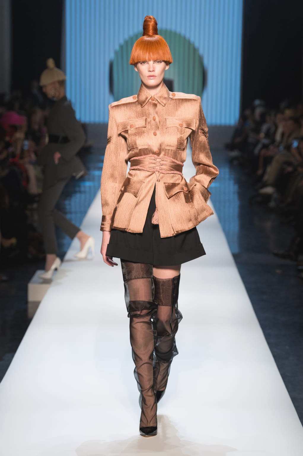 Fashion Week Paris Spring/Summer 2018 look 12 from the Jean Paul Gaultier collection 高级定制