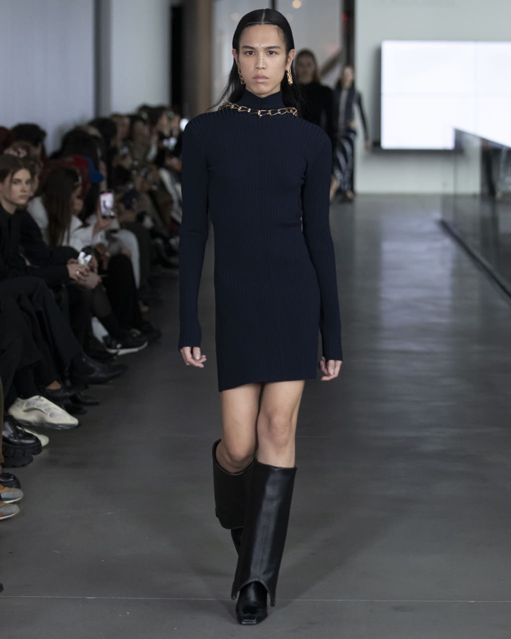 Fashion Week New York Fall/Winter 2020 look 13 from the Dion Lee collection 女装