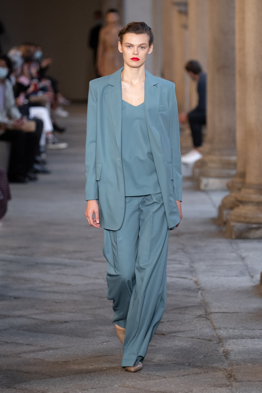 Fashion Week Milan Spring/Summer 2021 look 12 from the Max Mara collection womenswear