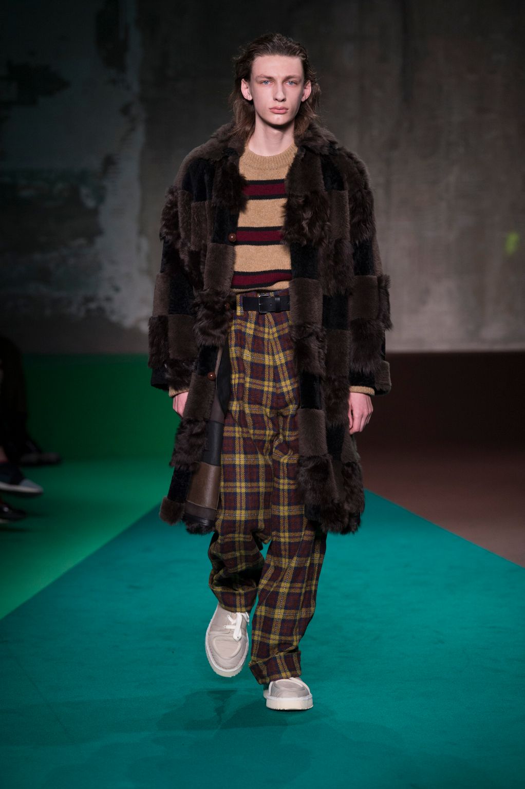 Fashion Week Milan Fall/Winter 2017 look 12 from the Marni collection menswear