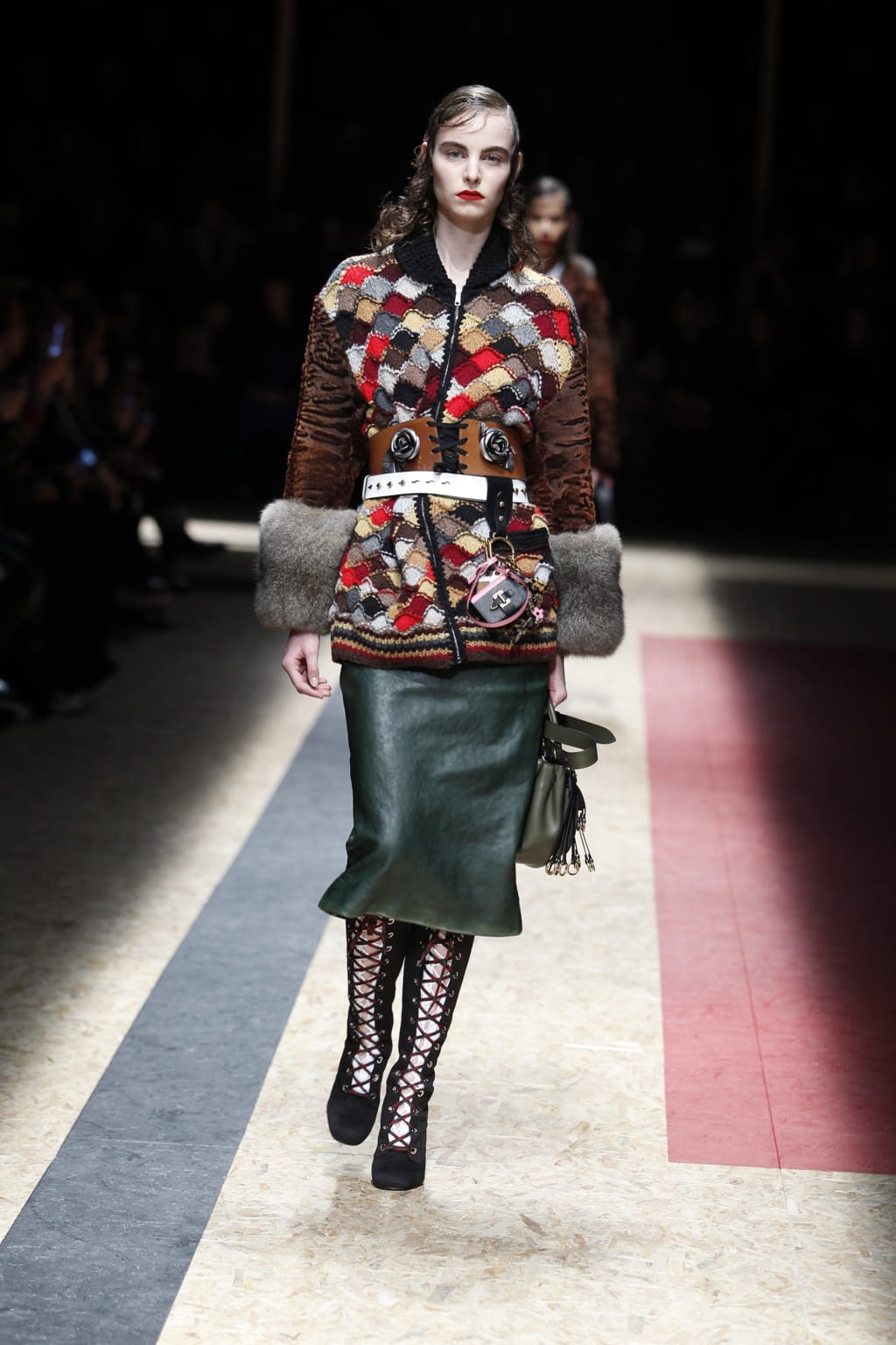Fashion Week Milan Fall/Winter 2016 look 12 from the Prada collection 女装