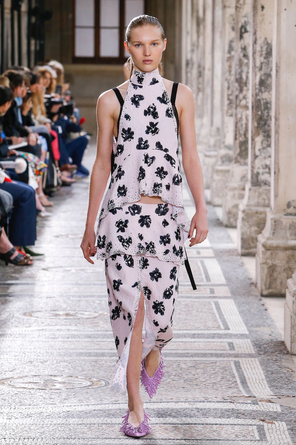 Fashion Week Paris Spring/Summer 2018 look 12 from the Proenza Schouler collection 女装