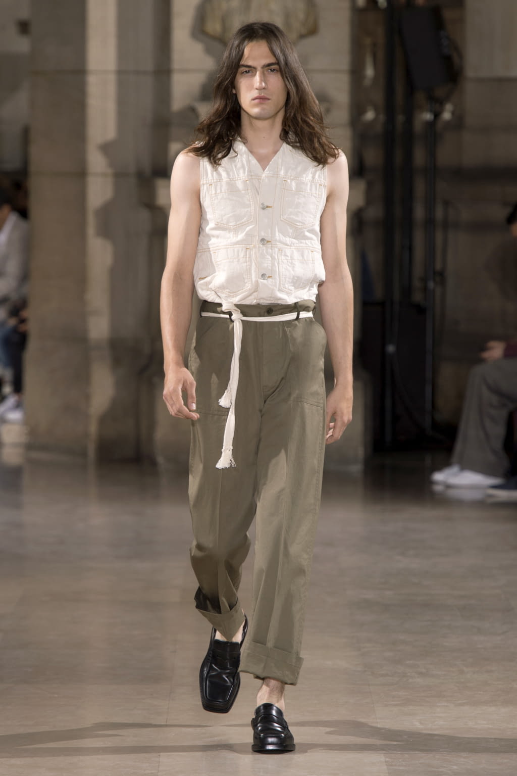 Fashion Week Paris Spring/Summer 2017 look 12 from the Maison Margiela collection 男装