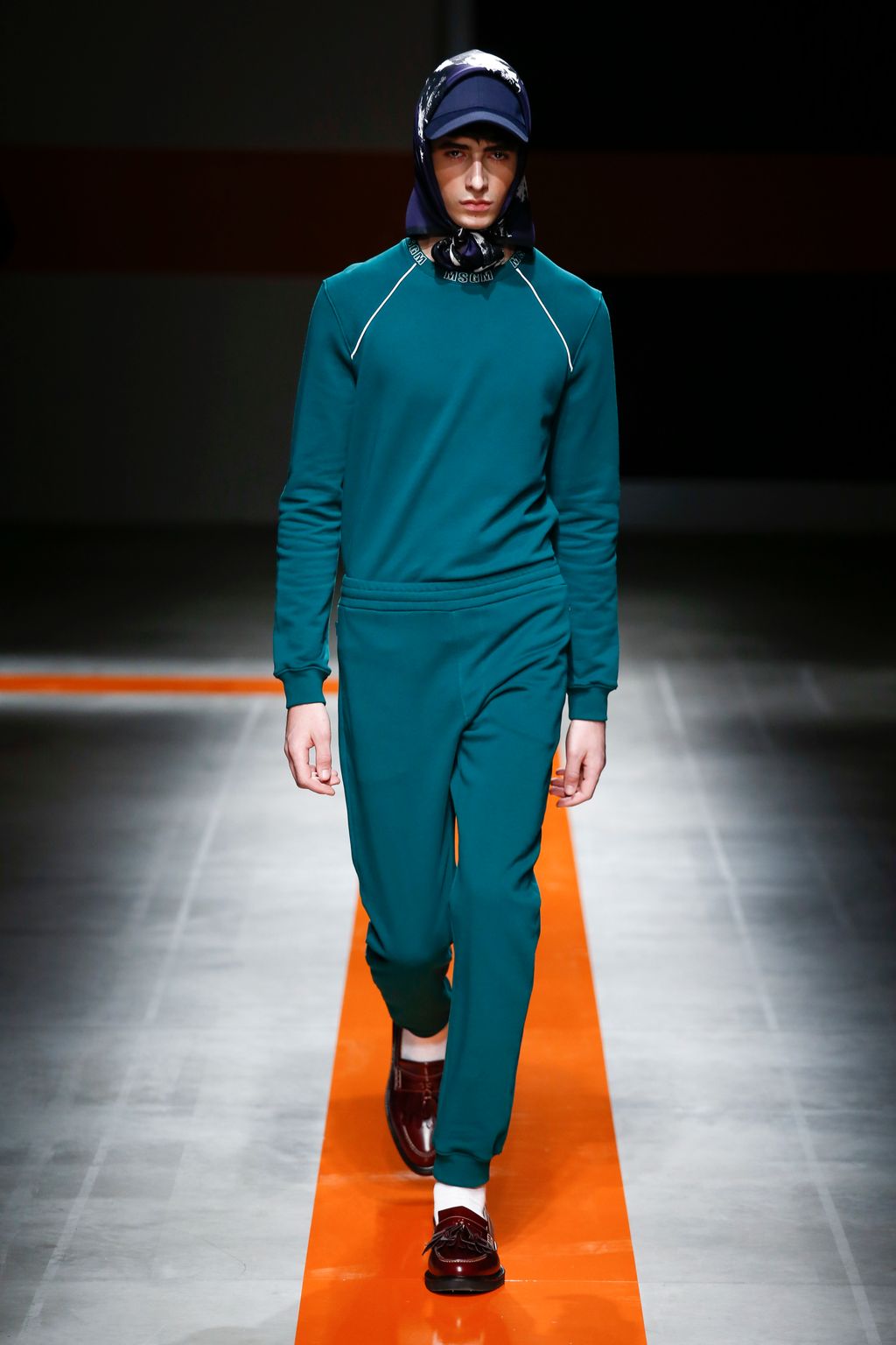 Fashion Week Milan Fall/Winter 2017 look 13 from the MSGM collection menswear