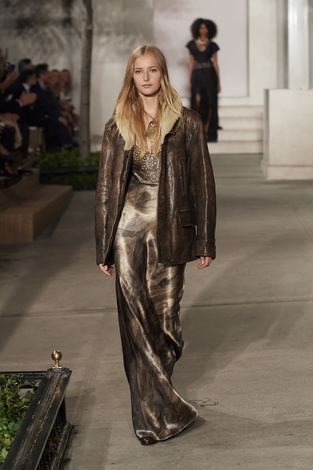 Fashion Week New York Fall/Winter 2016 look 13 from the Ralph Lauren collection womenswear