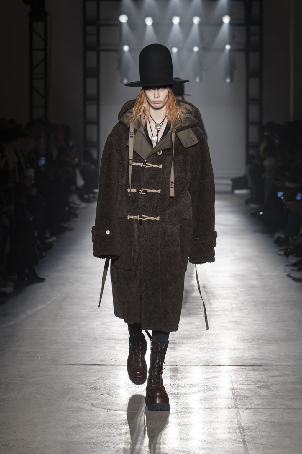 Fashion Week New York Fall/Winter 2020 look 13 de la collection R13 womenswear