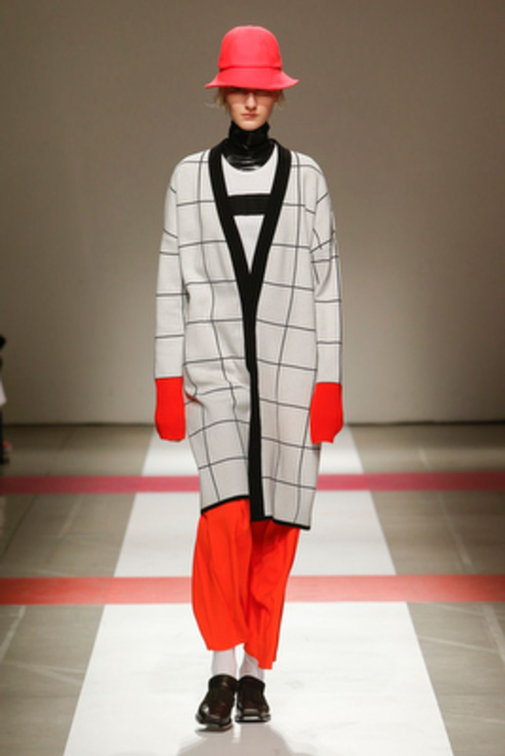 Fashion Week Milan Fall/Winter 2016 look 13 from the Iceberg collection womenswear