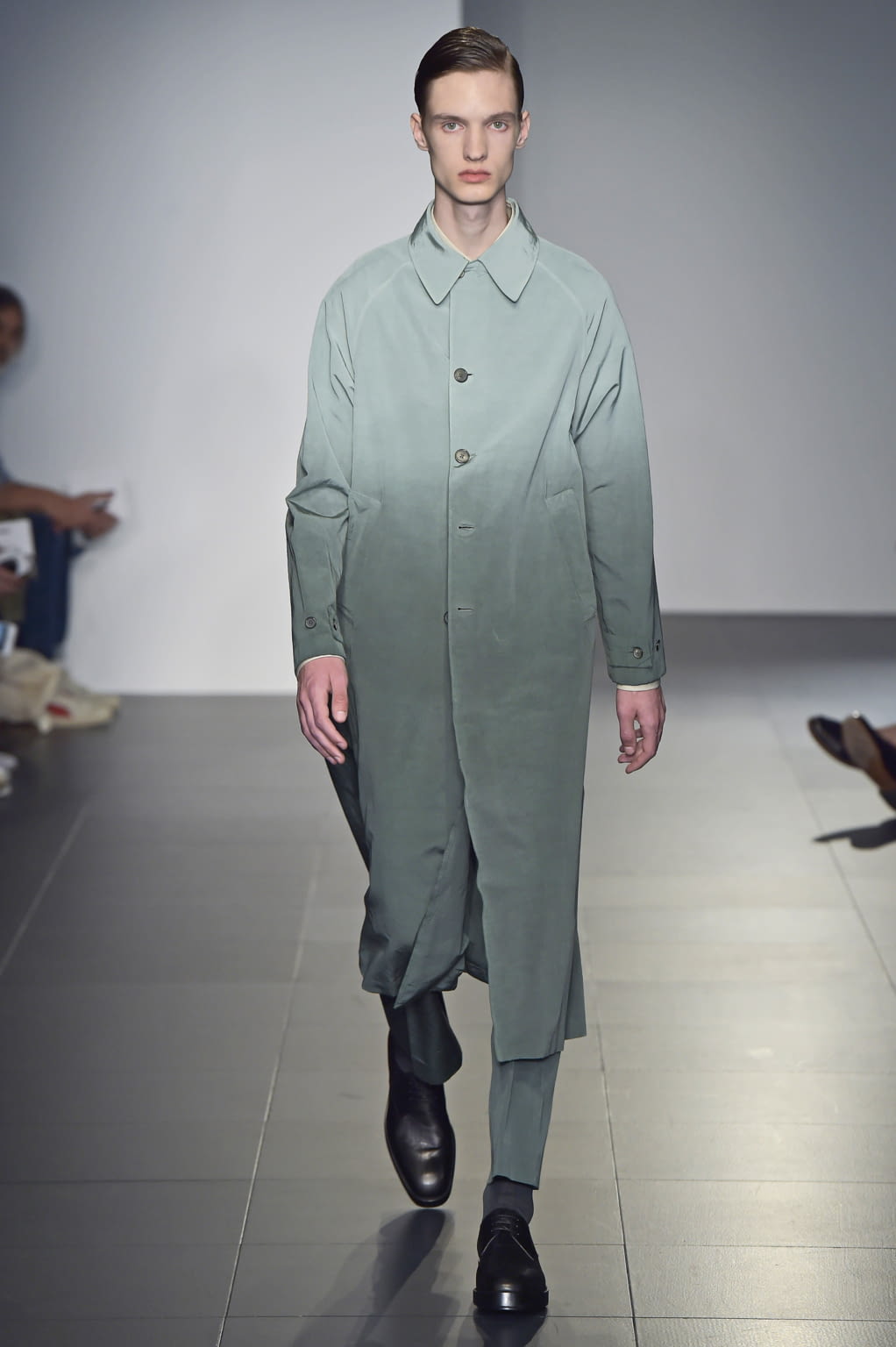 Fashion Week Milan Spring/Summer 2017 look 13 from the Jil Sander collection menswear
