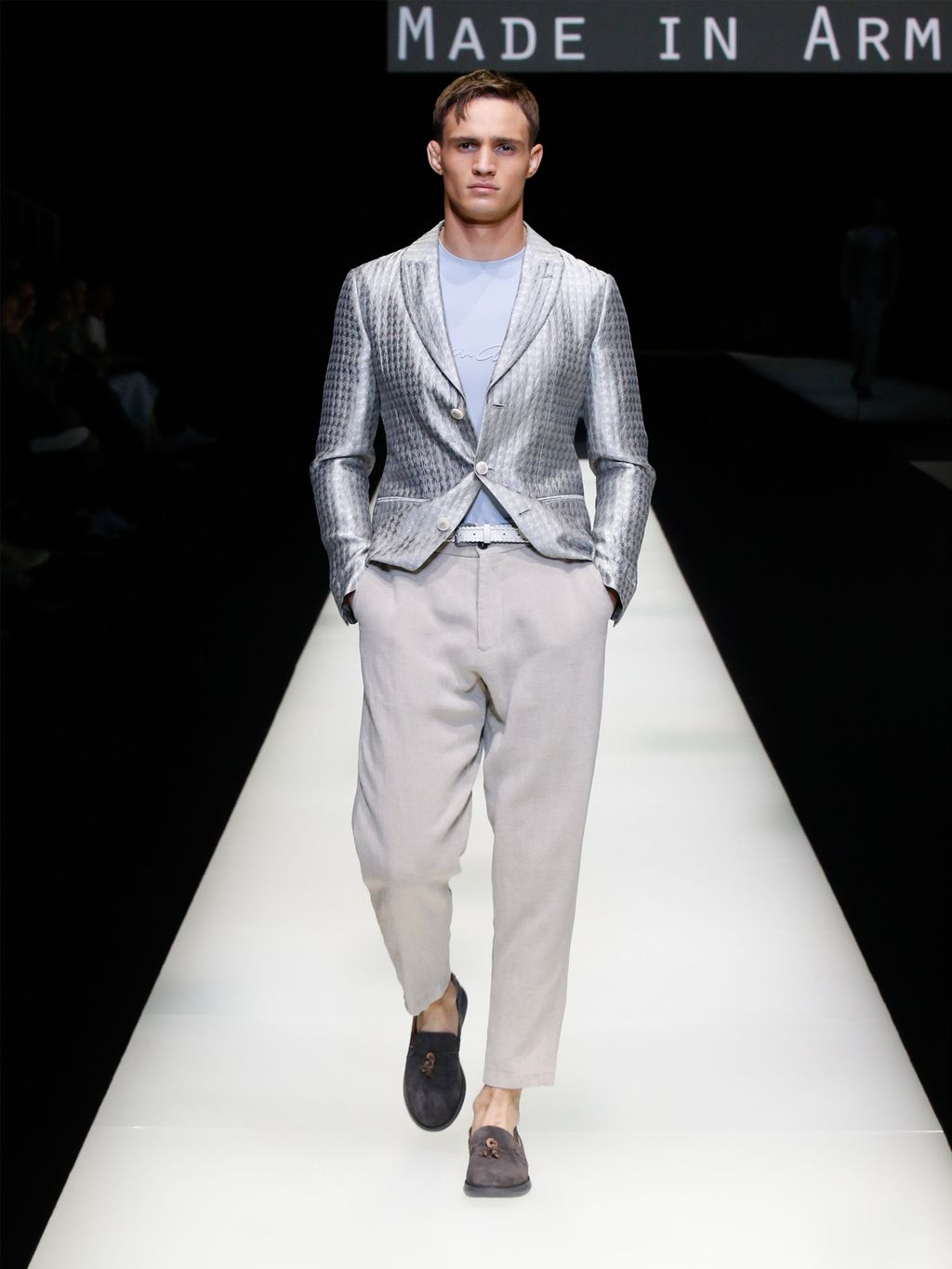 Fashion Week Milan Spring/Summer 2018 look 12 from the Giorgio Armani collection menswear