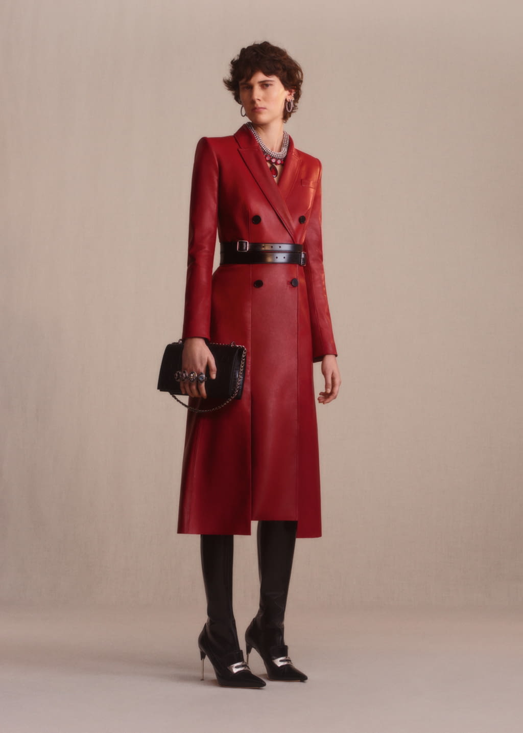 Fashion Week London Pre-Fall 2019 look 13 from the Alexander McQueen collection womenswear