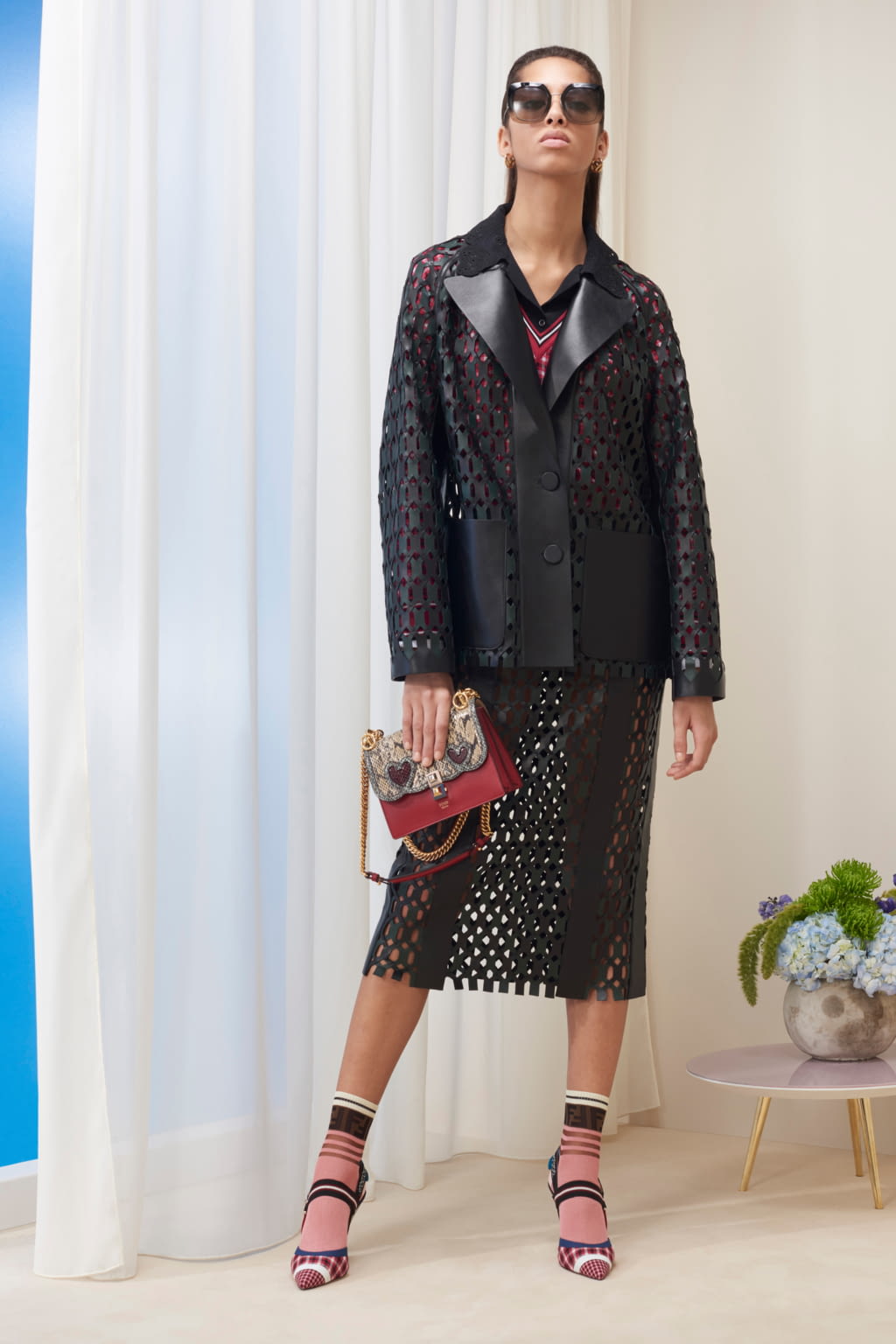 Fashion Week Milan Pre-Fall 2018 look 13 from the Fendi collection 女装