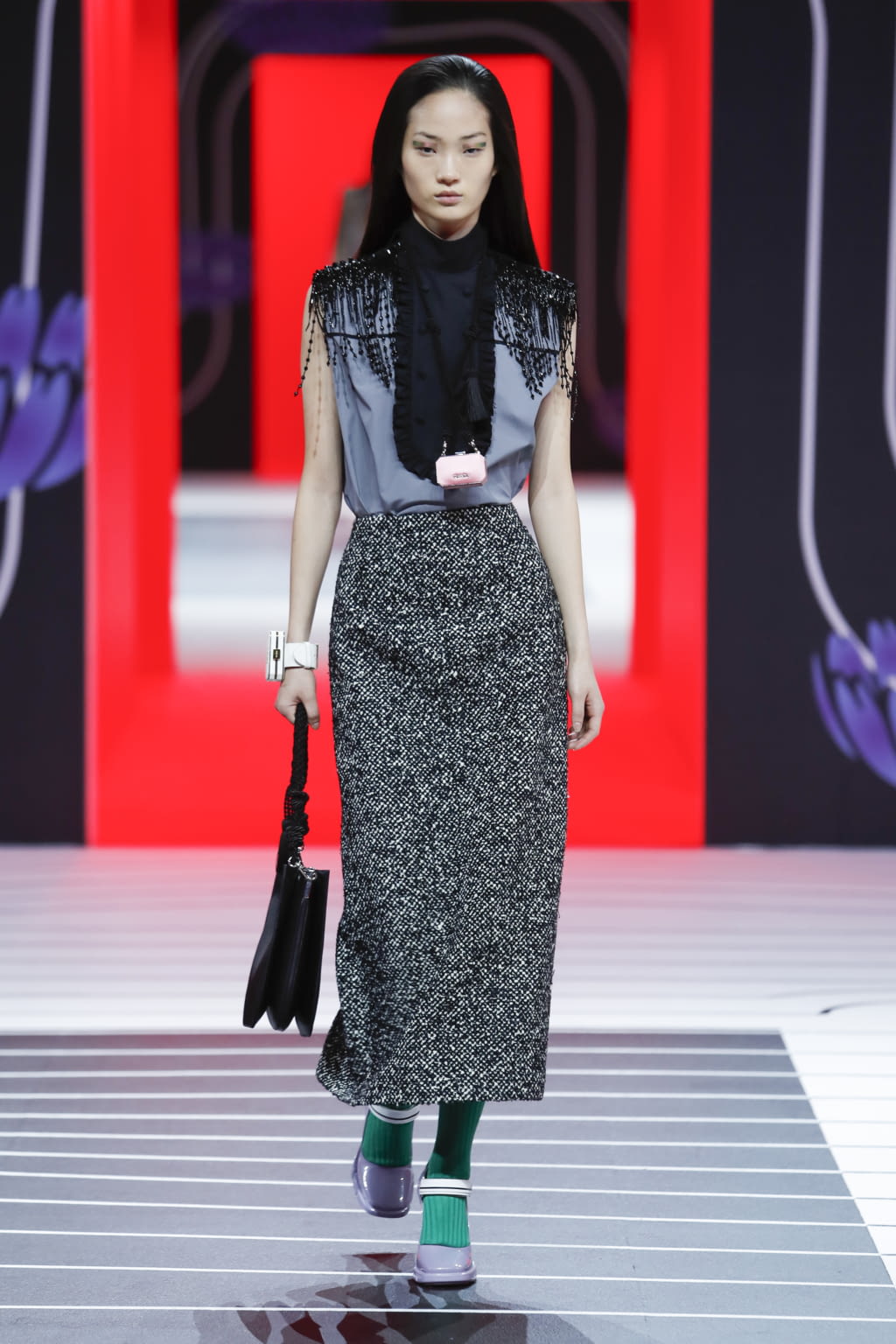 Fashion Week Milan Fall/Winter 2020 look 13 from the Prada collection 女装