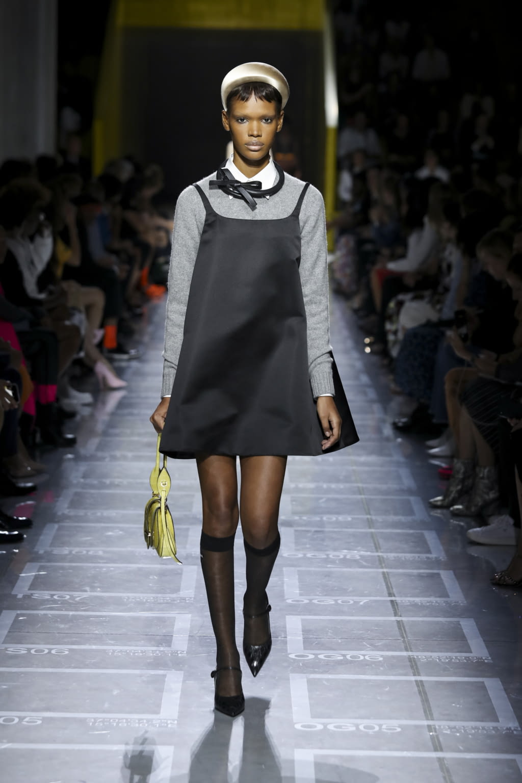Fashion Week Milan Spring/Summer 2019 look 13 from the Prada collection womenswear