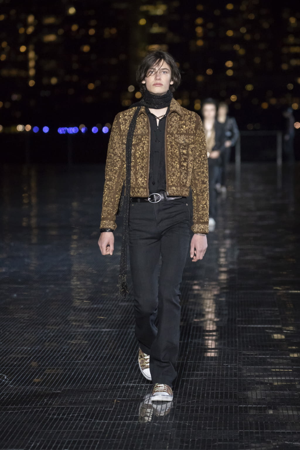 Fashion Week New York Spring/Summer 2019 look 14 from the Saint Laurent collection menswear
