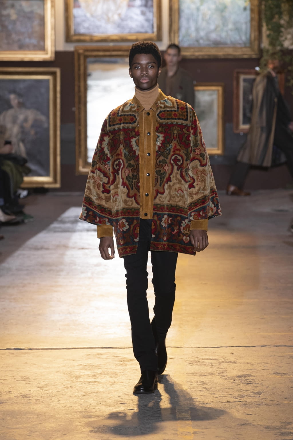 Fashion Week Milan Fall/Winter 2020 look 14 from the Etro collection menswear
