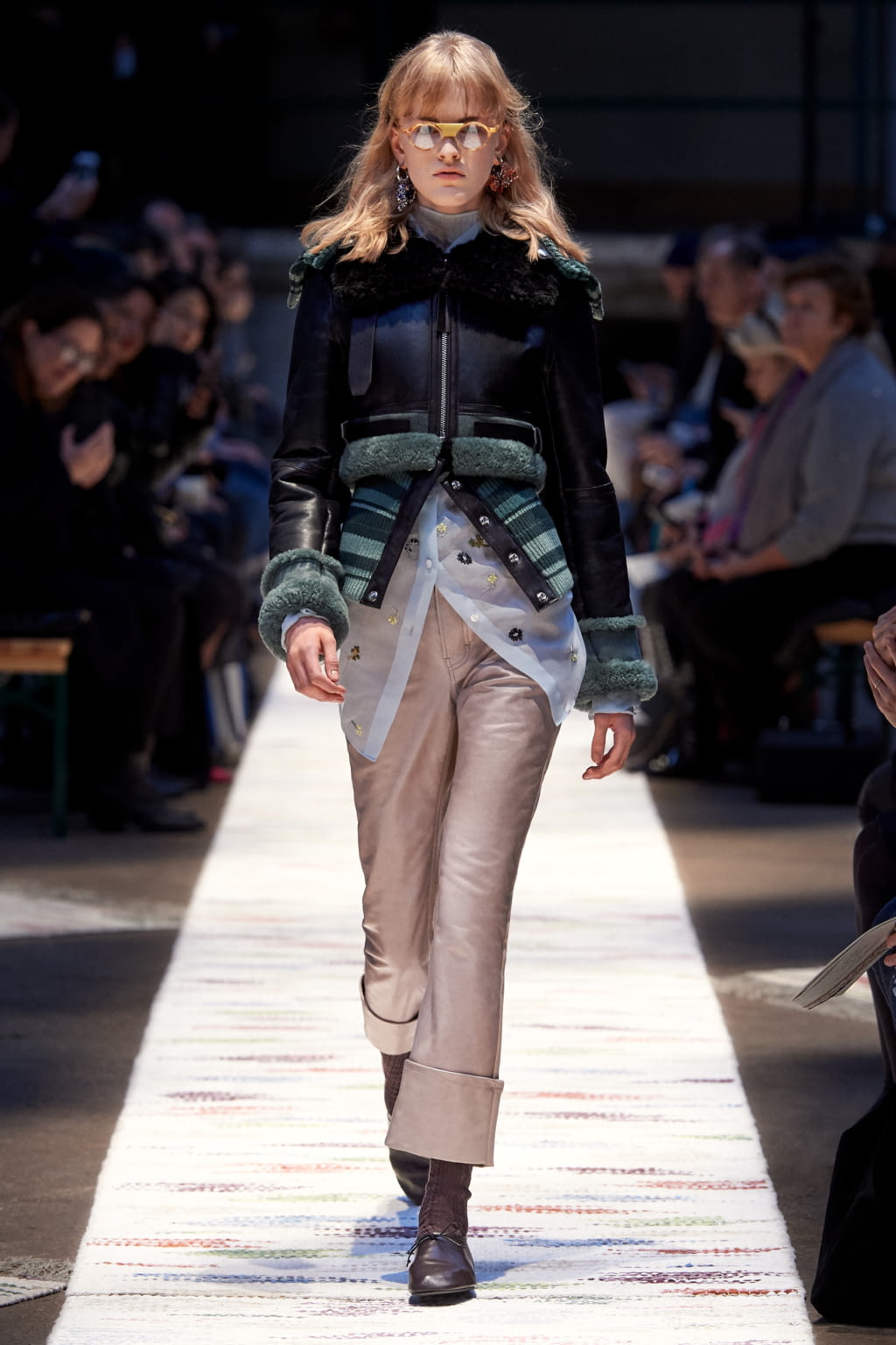 Fashion Week Paris Fall/Winter 2018 look 14 from the Acne Studios collection 女装