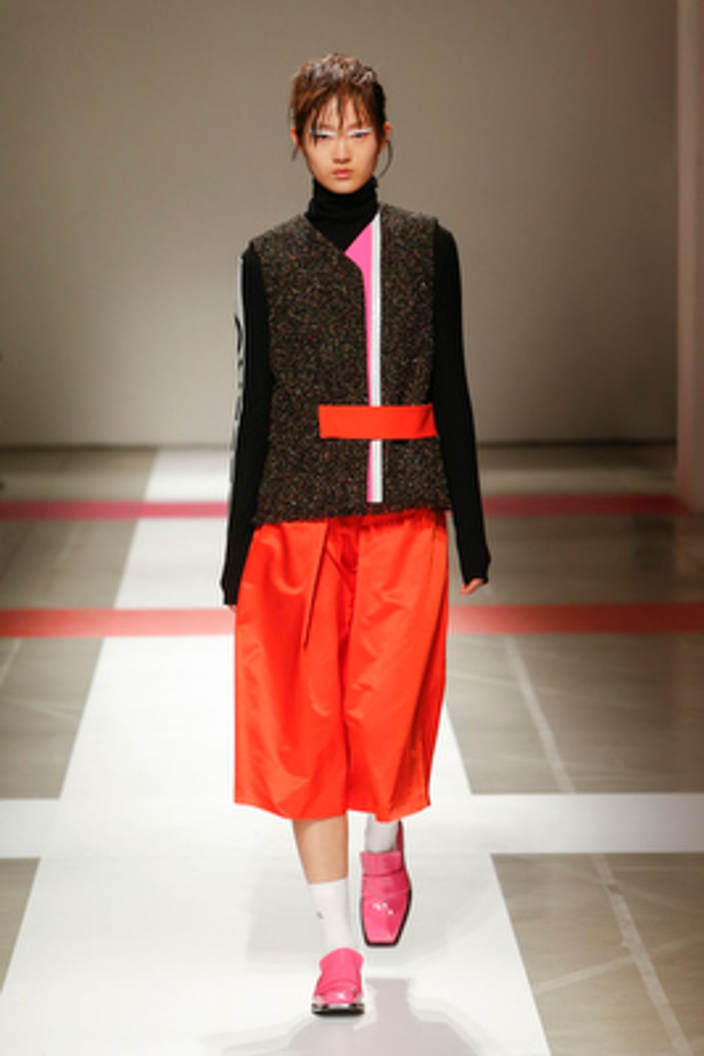 Fashion Week Milan Fall/Winter 2016 look 14 from the Iceberg collection womenswear