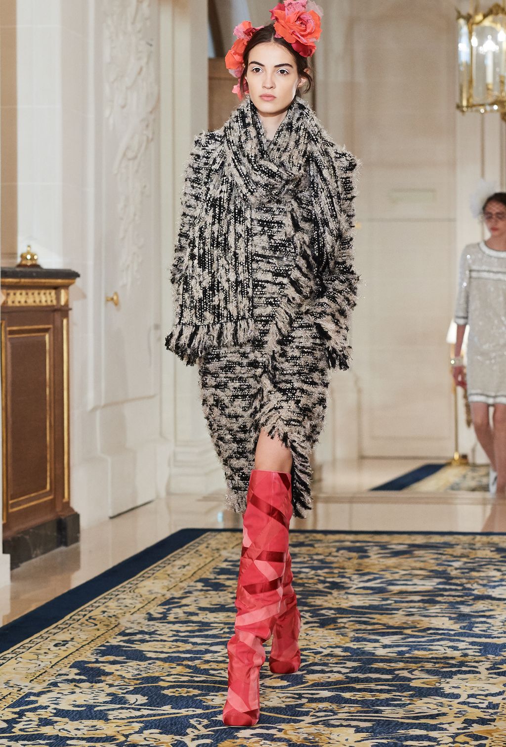 Fashion Week Paris Pre-Fall 2017 look 14 from the Chanel collection womenswear