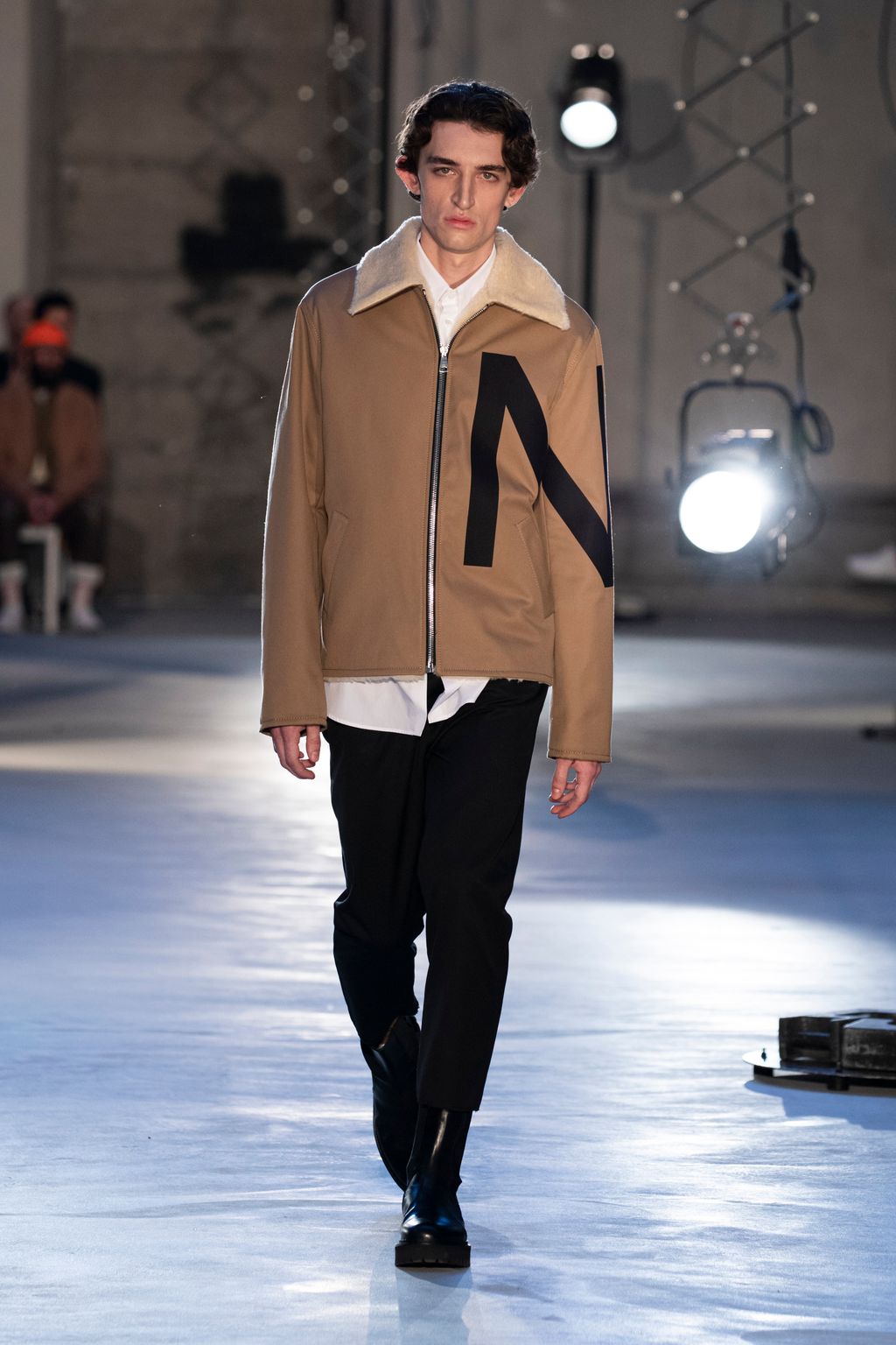 Fashion Week Milan Fall/Winter 2020 look 14 from the N°21 collection menswear