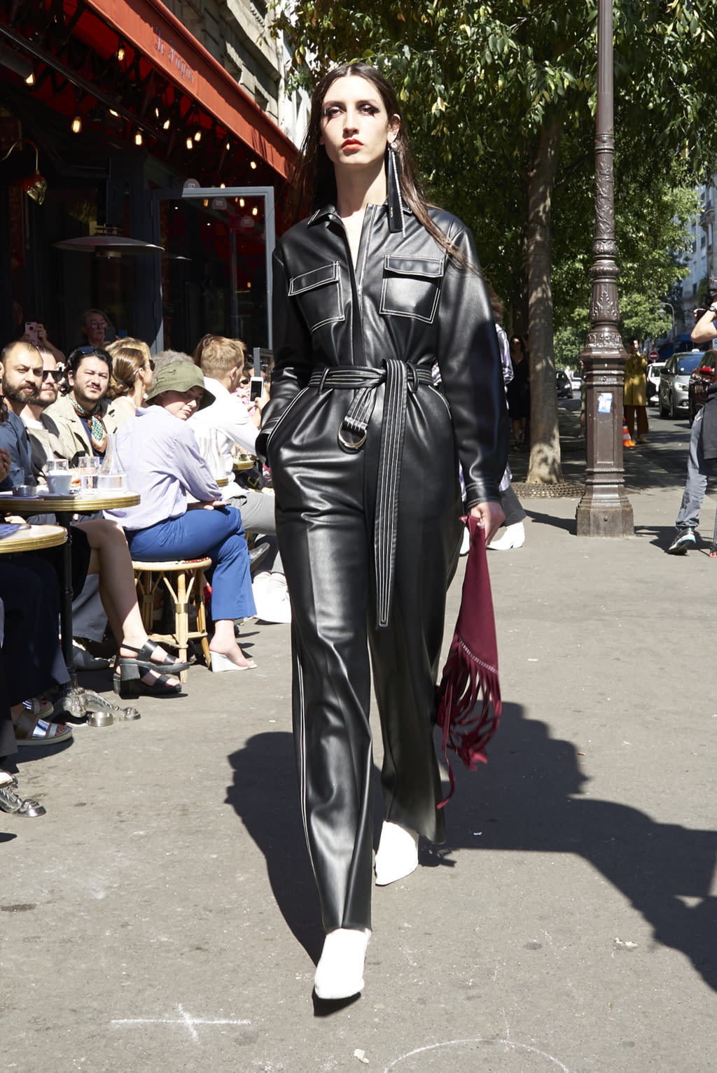 Fashion Week Paris Spring/Summer 2020 look 13 de la collection Untitled menswear