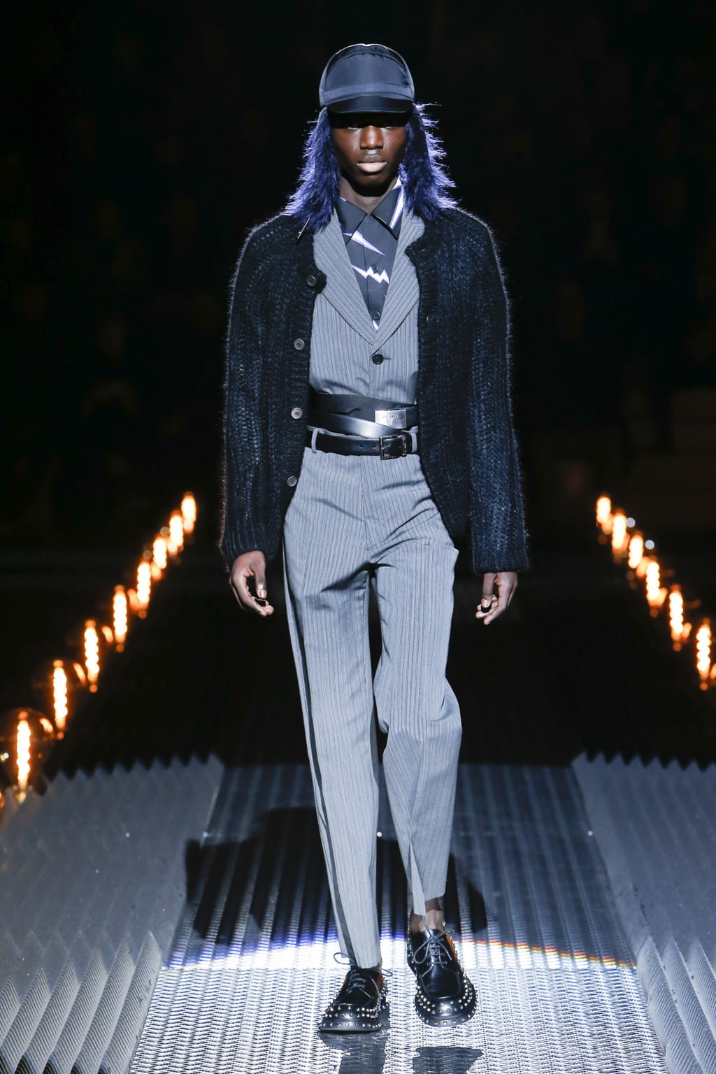 Fashion Week Milan Fall/Winter 2019 look 14 from the Prada collection 男装