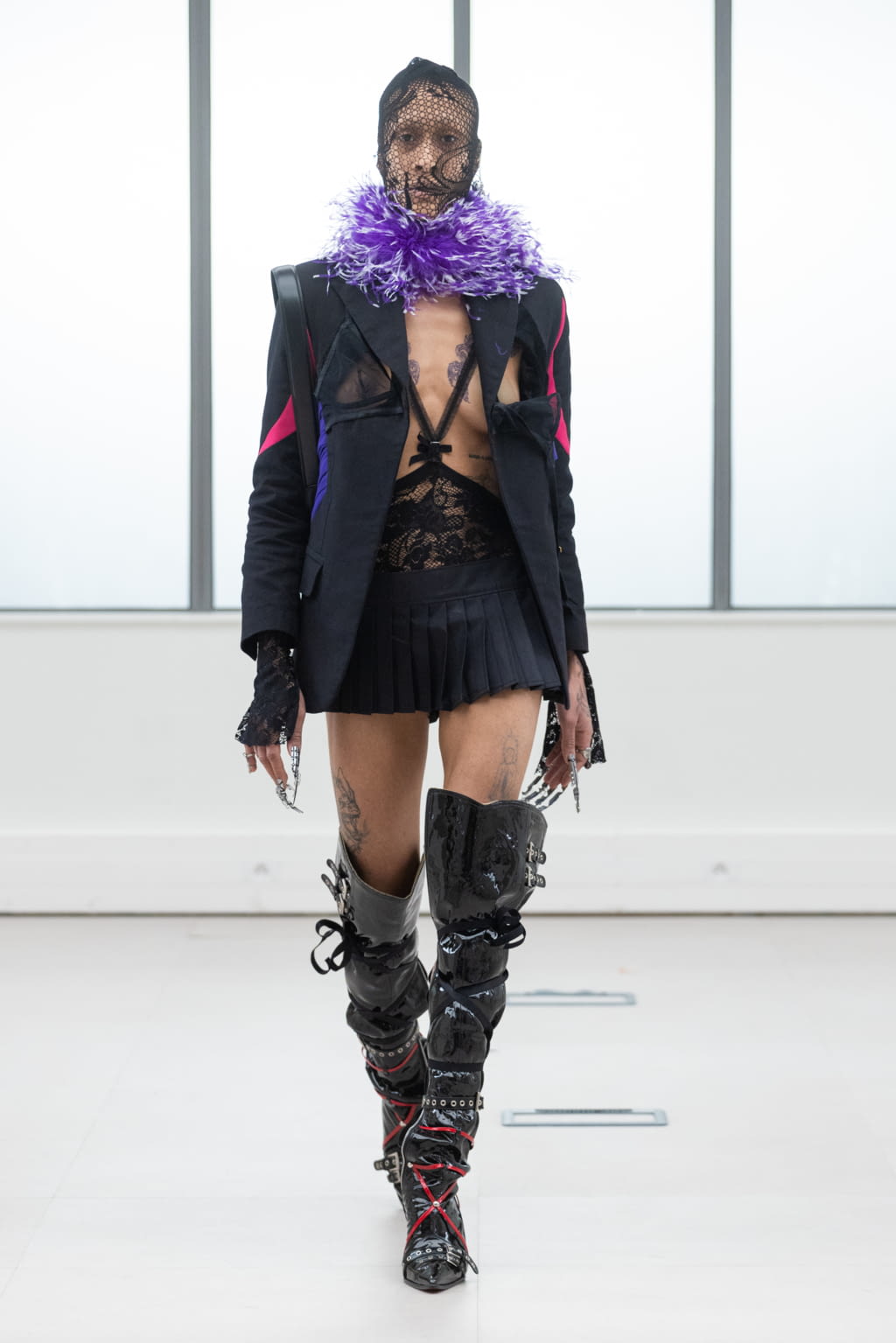 Fashion Week Paris Fall/Winter 2022 look 142 from the IFM PARIS collection womenswear