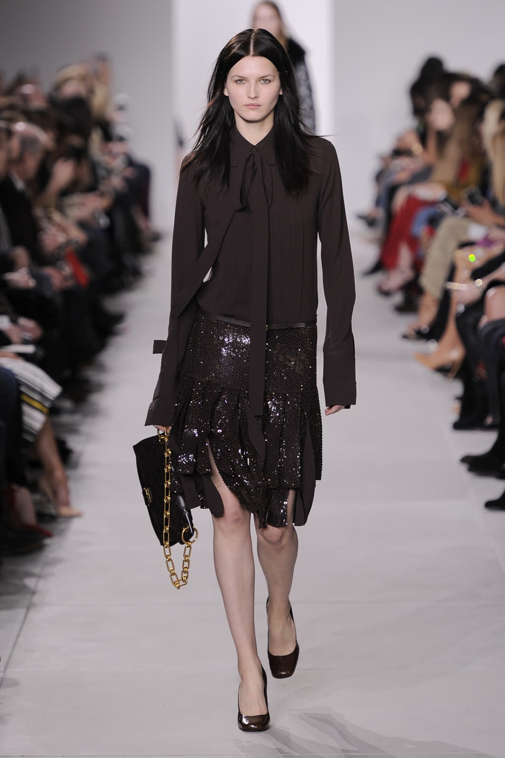 Fashion Week New York Fall/Winter 2016 look 29 from the Michael Kors Collection collection womenswear