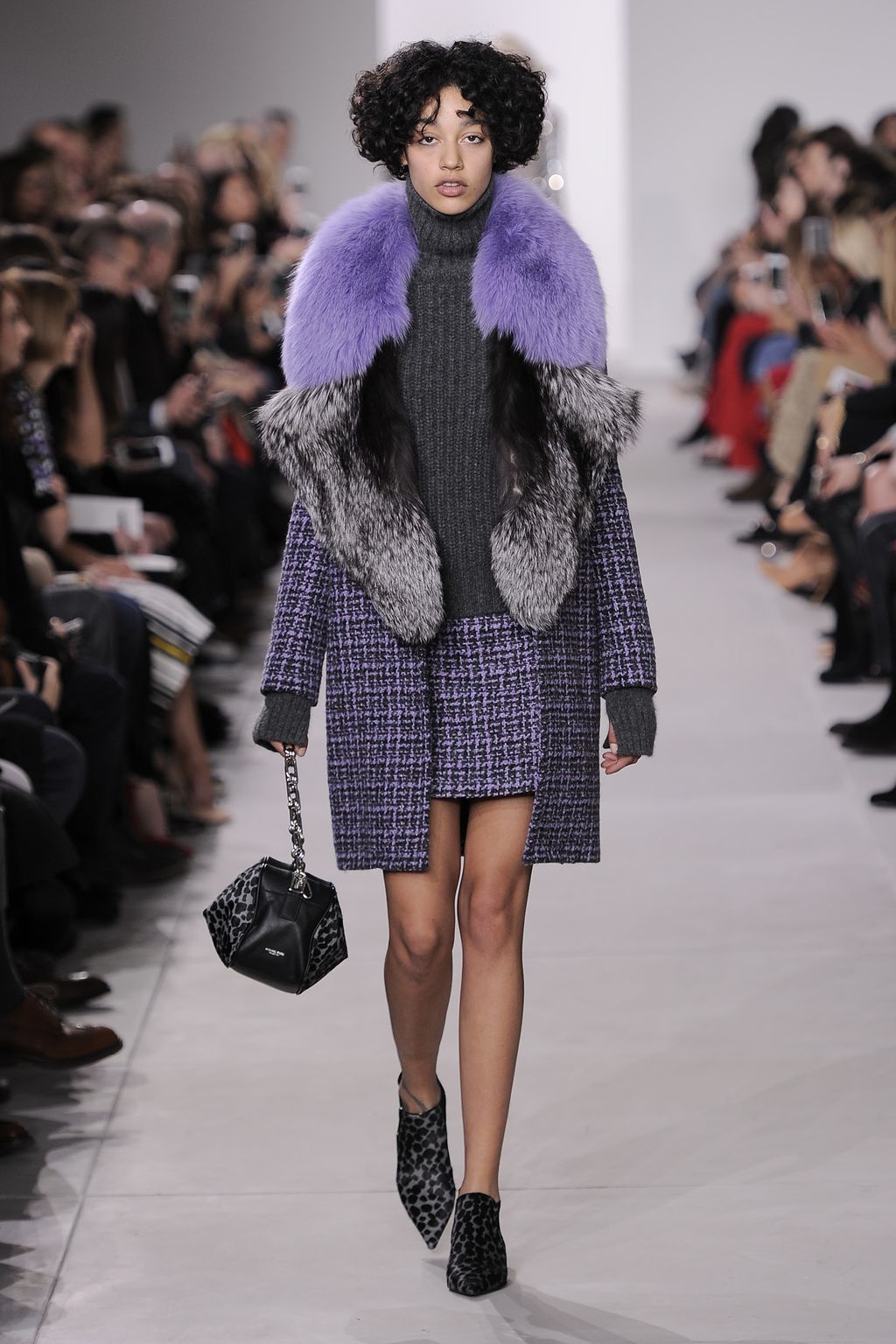 Fashion Week New York Fall/Winter 2016 look 41 from the Michael Kors Collection collection womenswear