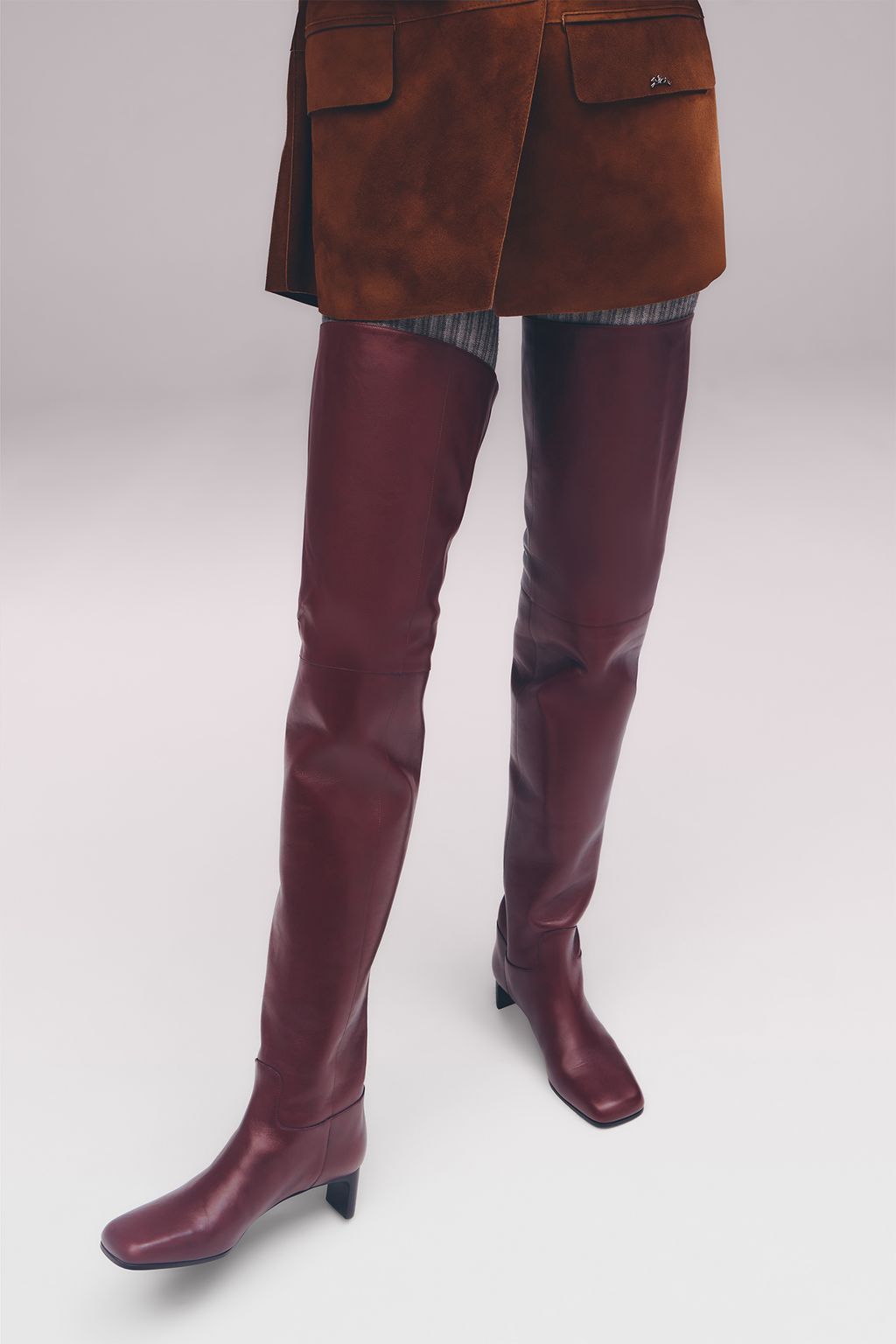 Fashion Week Paris Fall/Winter 2025 look 36 from the Longchamp collection womenswear