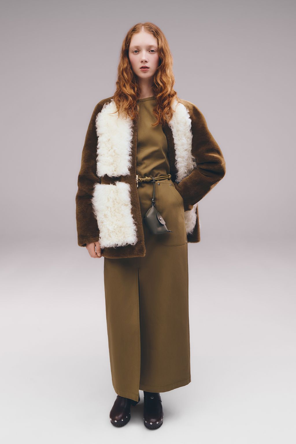 Fashion Week Paris Fall/Winter 2025 look 41 from the Longchamp collection womenswear