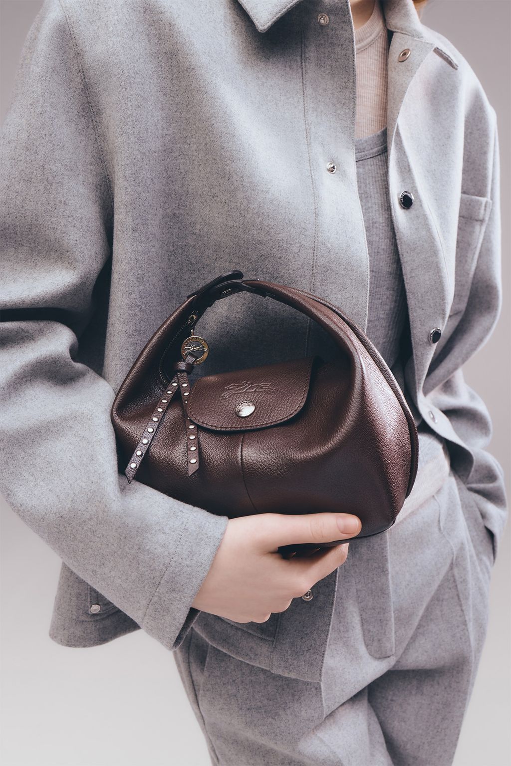 Fashion Week Paris Fall/Winter 2025 look 43 from the Longchamp collection womenswear