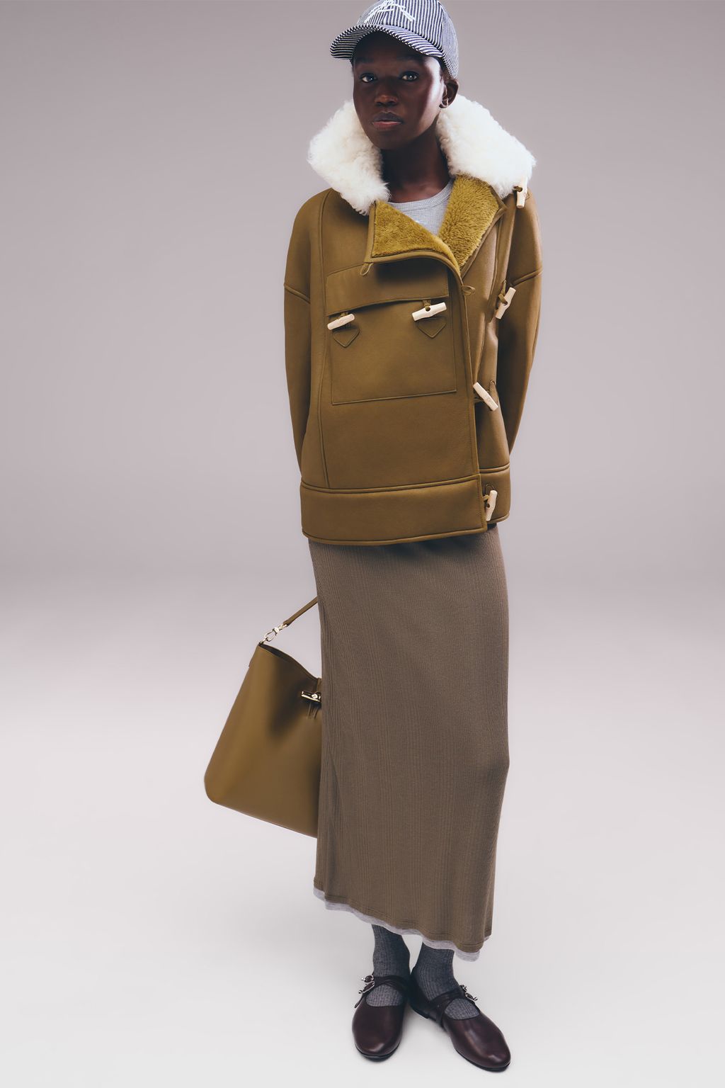 Fashion Week Paris Fall/Winter 2025 look 46 from the Longchamp collection womenswear
