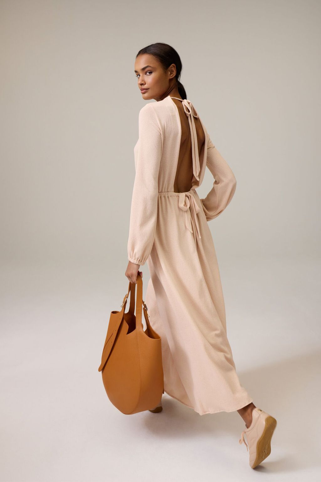 Fashion Week Paris Spring/Summer 2026 look 31 from the Longchamp collection womenswear