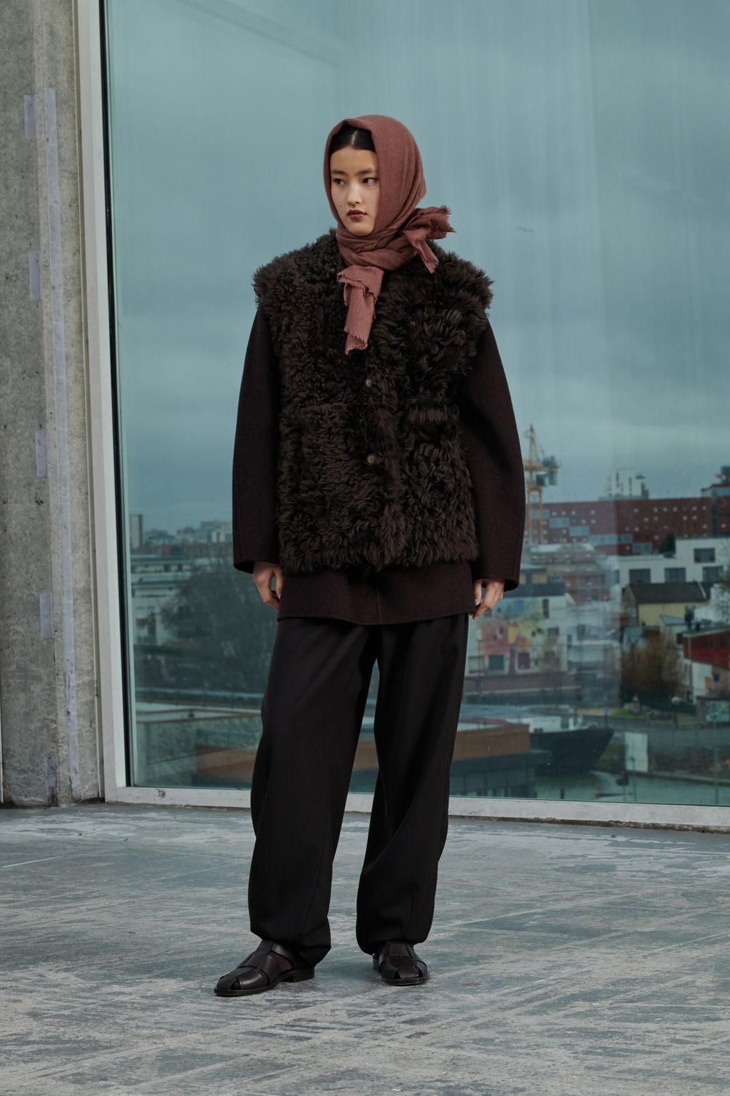 Fashion Week Paris Fall/Winter 2023 look 39 from the Soeur collection 女装
