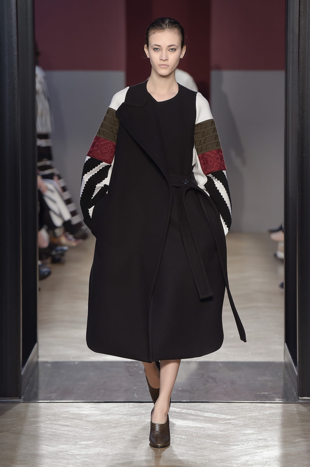 Fashion Week Milan Fall/Winter 2016 look 15 from the Sportmax collection womenswear