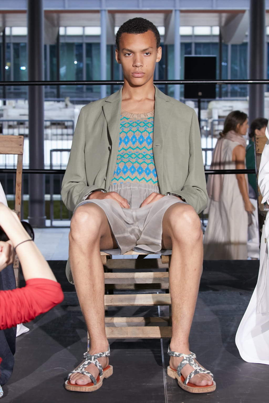 Fashion Week Paris Spring/Summer 2018 look 15 from the Acne Studios collection 男装