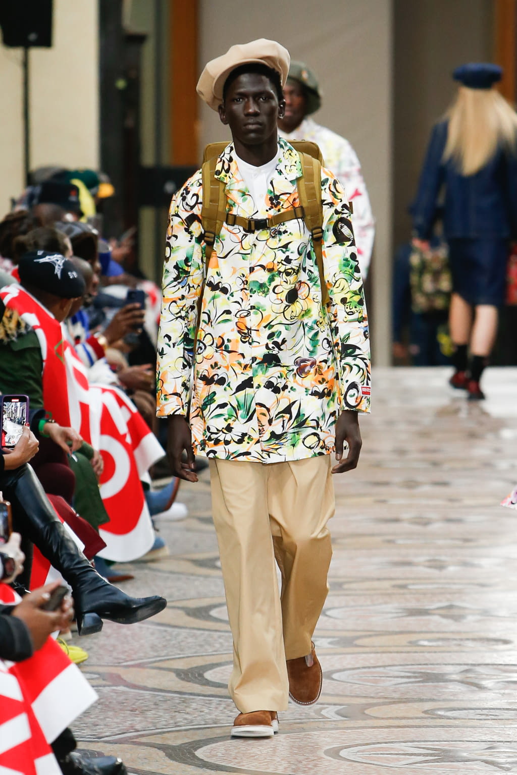 Fashion Week Paris Fall/Winter 2022 look 15 from the Kenzo collection 男装