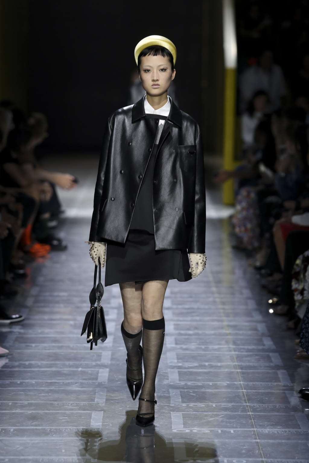 Fashion Week Milan Spring/Summer 2019 look 15 from the Prada collection 女装