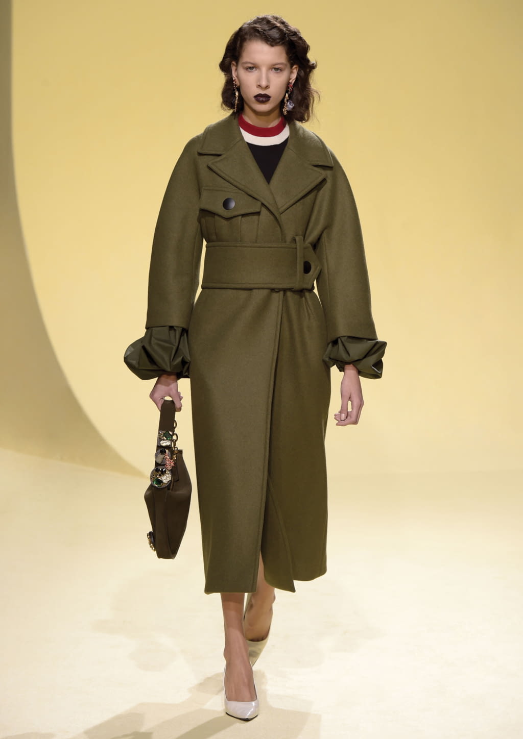 Fashion Week Milan Fall/Winter 2016 look 15 from the Marni collection 女装