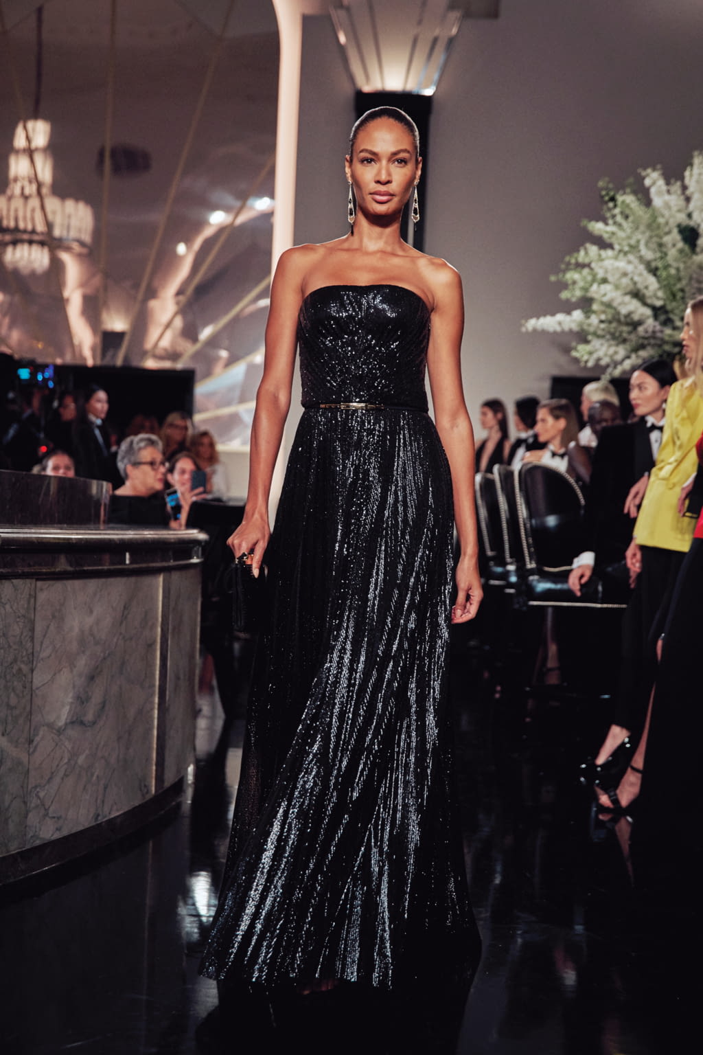 Fashion Week New York Fall/Winter 2019 look 16 de la collection Ralph Lauren womenswear