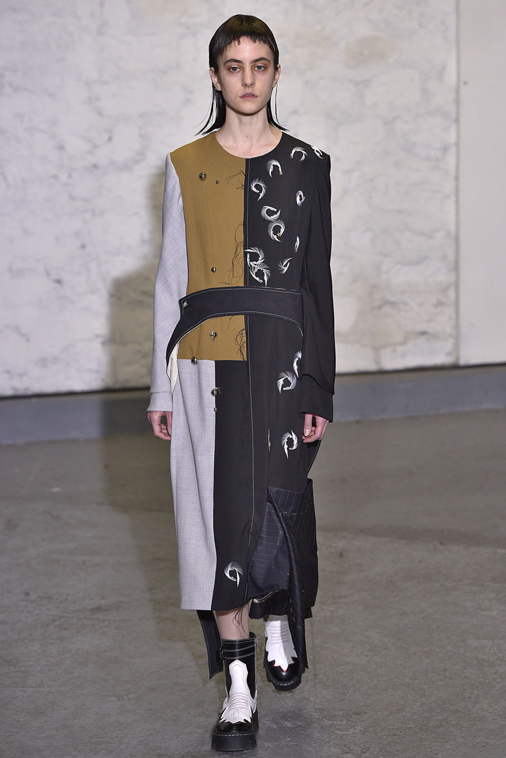 Fashion Week Paris Fall/Winter 2016 look 16 from the Anne Sofie Madsen collection womenswear