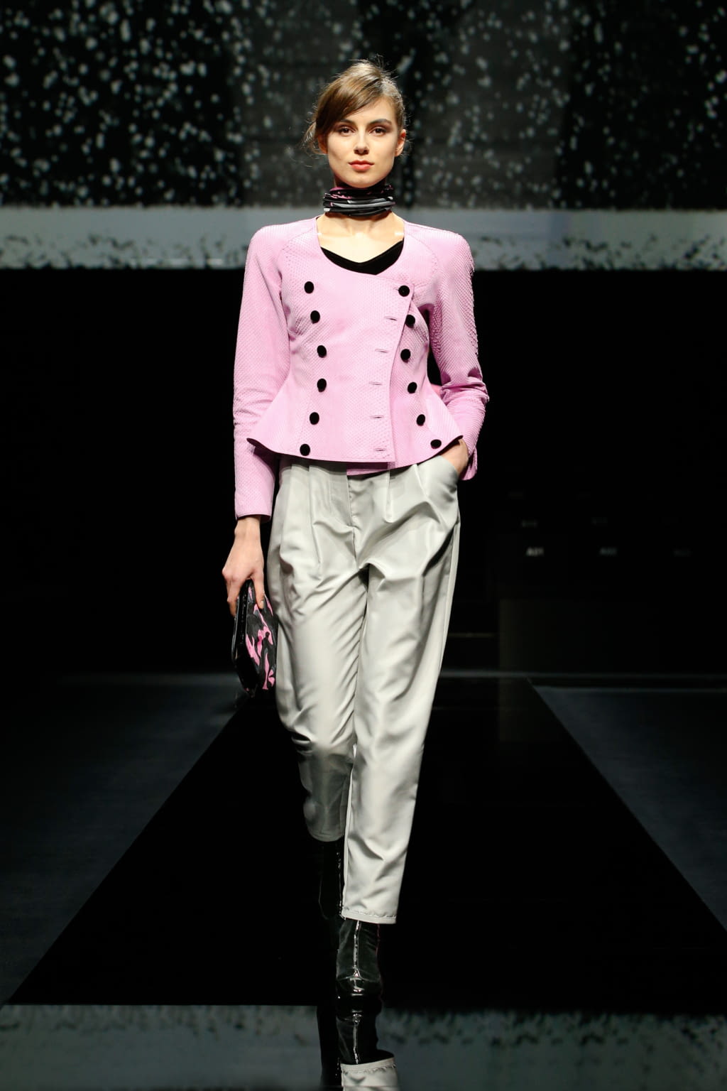 Fashion Week Milan Fall/Winter 2020 look 16 de la collection Giorgio Armani womenswear