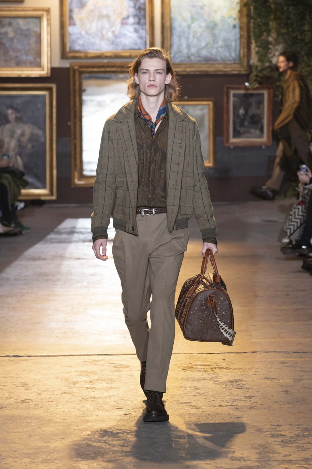 Fashion Week Milan Fall/Winter 2020 look 16 from the Etro collection menswear