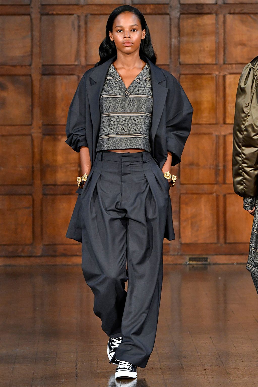 Fashion Week London Spring/Summer 2018 look 16 from the EDWARD CRUTCHLEY collection menswear