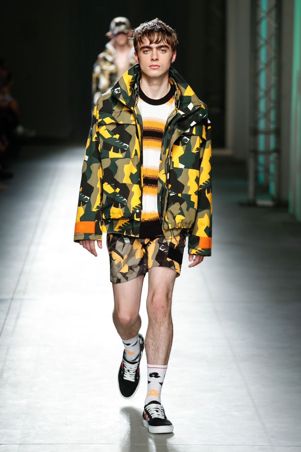 Fashion Week Milan Spring/Summer 2018 look 16 from the MSGM collection 男装