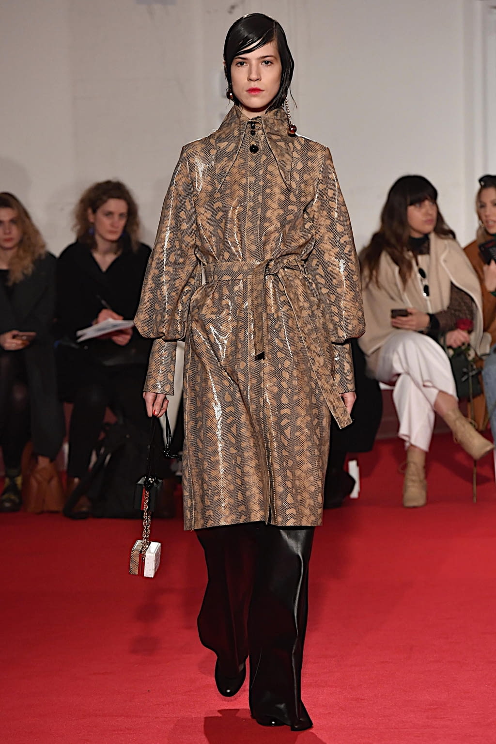 Fashion Week London Fall/Winter 2020 look 8 from the 16Arlington collection womenswear