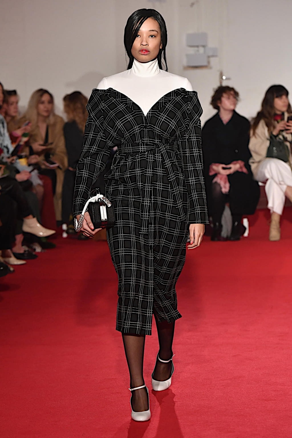 Fashion Week London Fall/Winter 2020 look 25 from the 16Arlington collection 女装