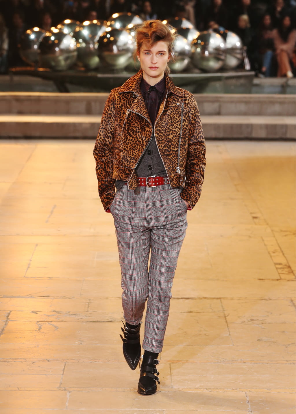Fashion Week Paris Fall/Winter 2016 look 16 from the Isabel Marant collection 女装