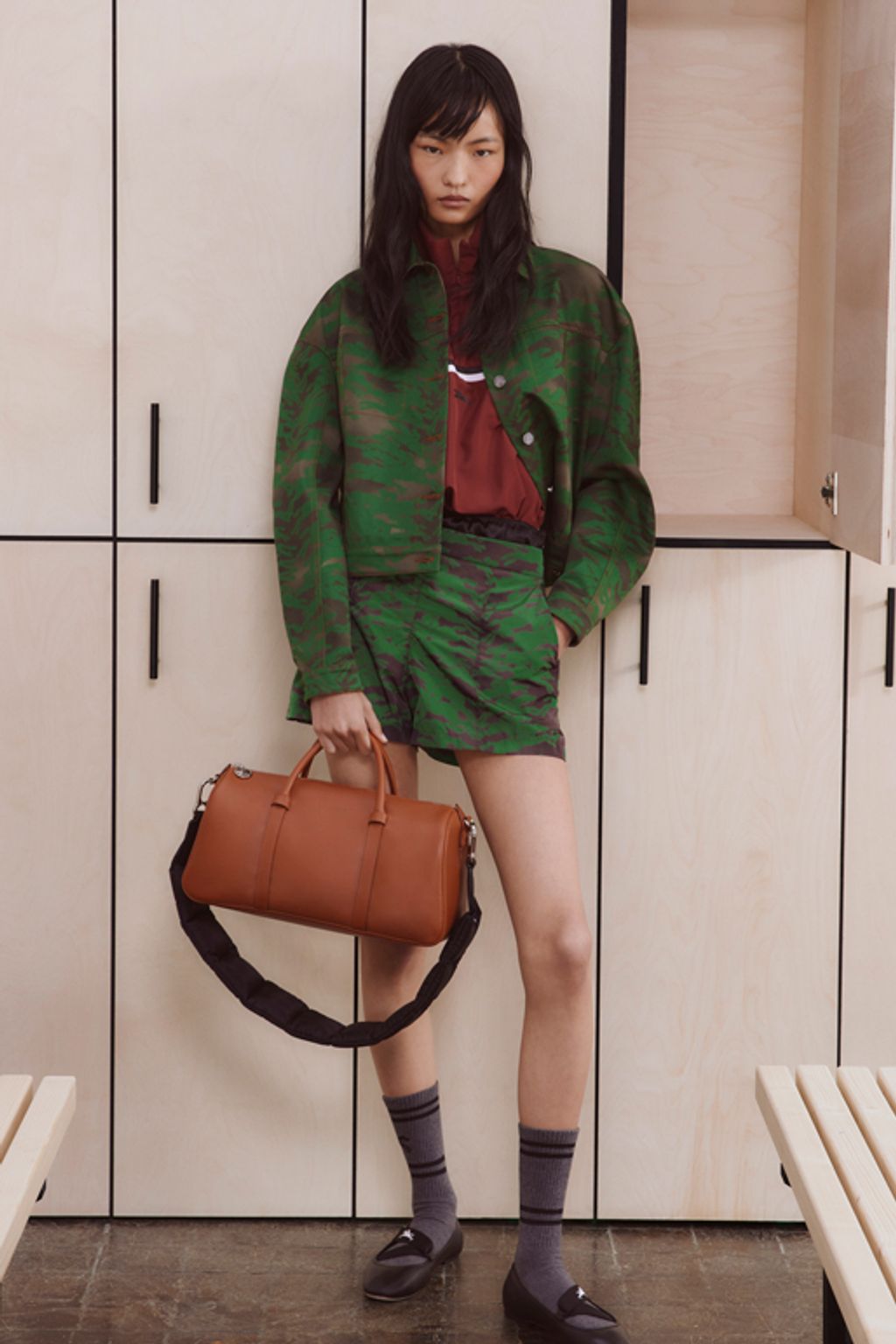 Fashion Week Paris Fall/Winter 2024 look 16 from the Longchamp collection womenswear