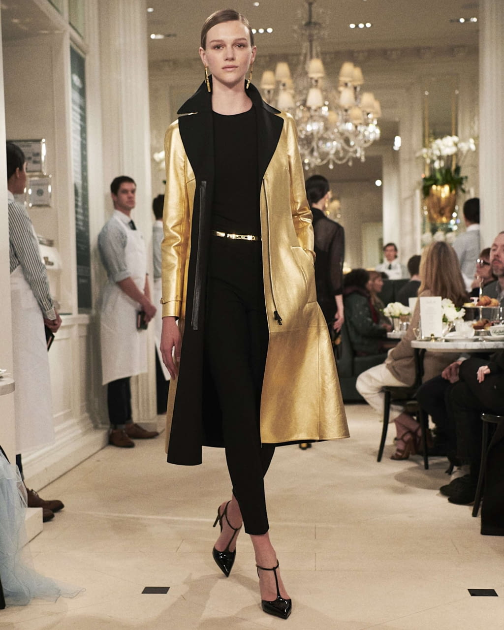 Fashion Week New York Spring/Summer 2019 look 16 from the Ralph Lauren collection 女装